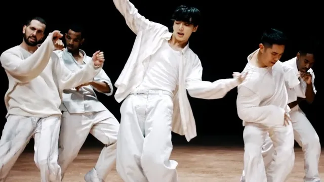 bts-jungkook-killer-dance-on-tiktok-trending-video-why-did-you-ghost-me-cannot-be-missed-army-is-in-shock-viral-video